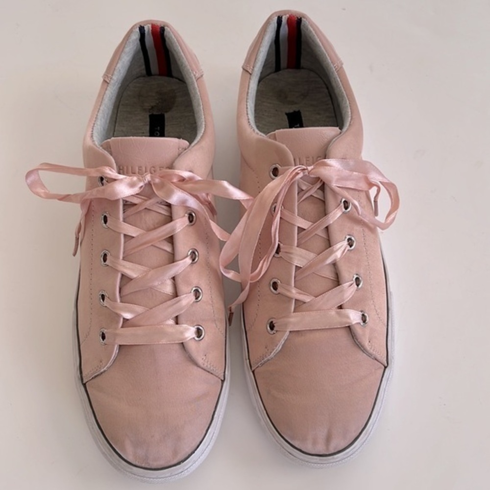 Tommy Hilfiger Pink Satin Lace Up Sneakers Size 9